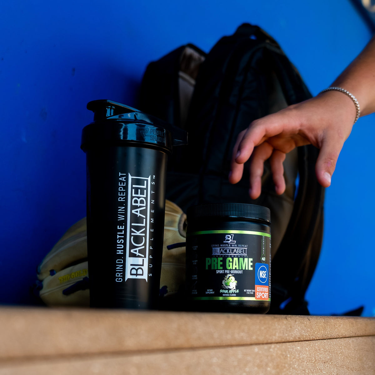 28 oz Shaker Bottle