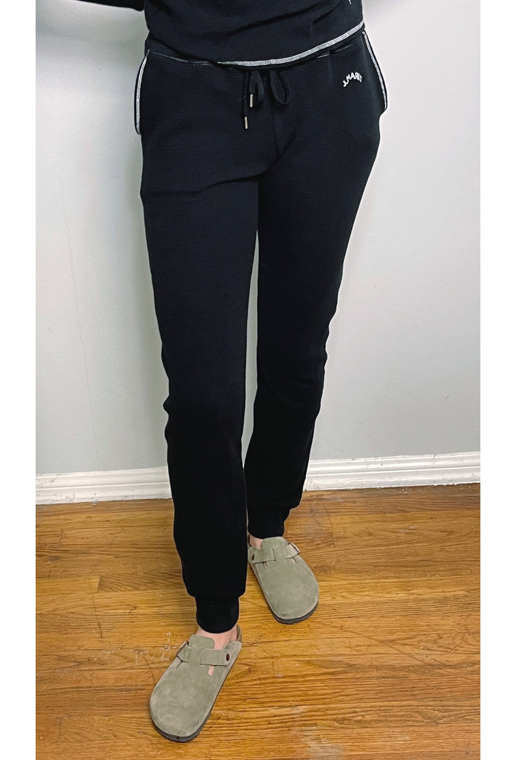 The Thermal Jogger - Essential Black