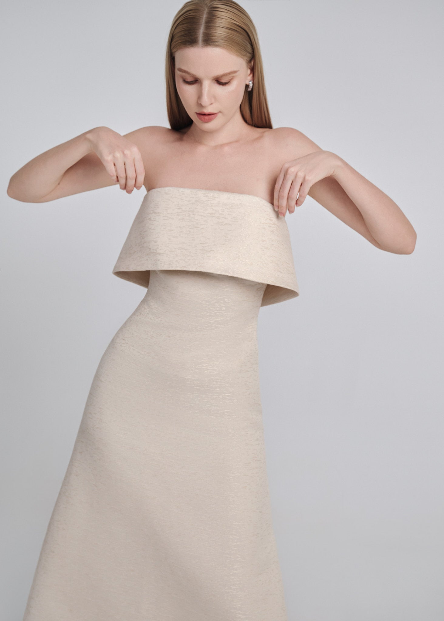Textured Taffeta Strapless Midi Dress