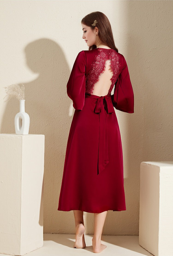 Elegant Lace Keyhole Open Back Soft Satin Robe with Slit – 4 Colors