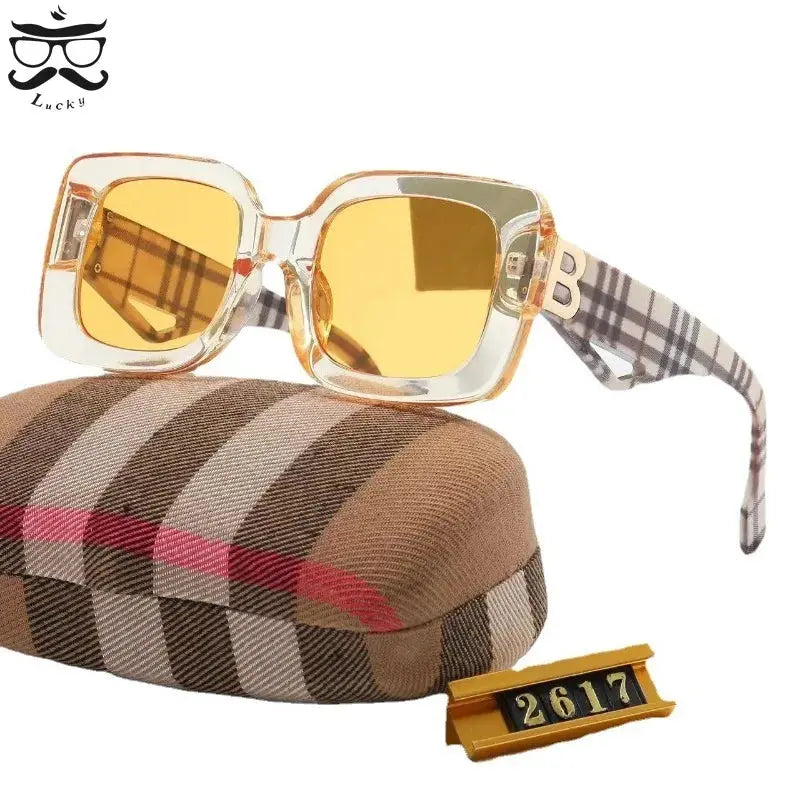 Women's Sunglasses - Large Frame Sun Protection - Retro Stylish