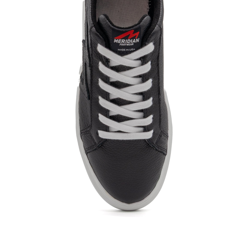 601 Solid | Black