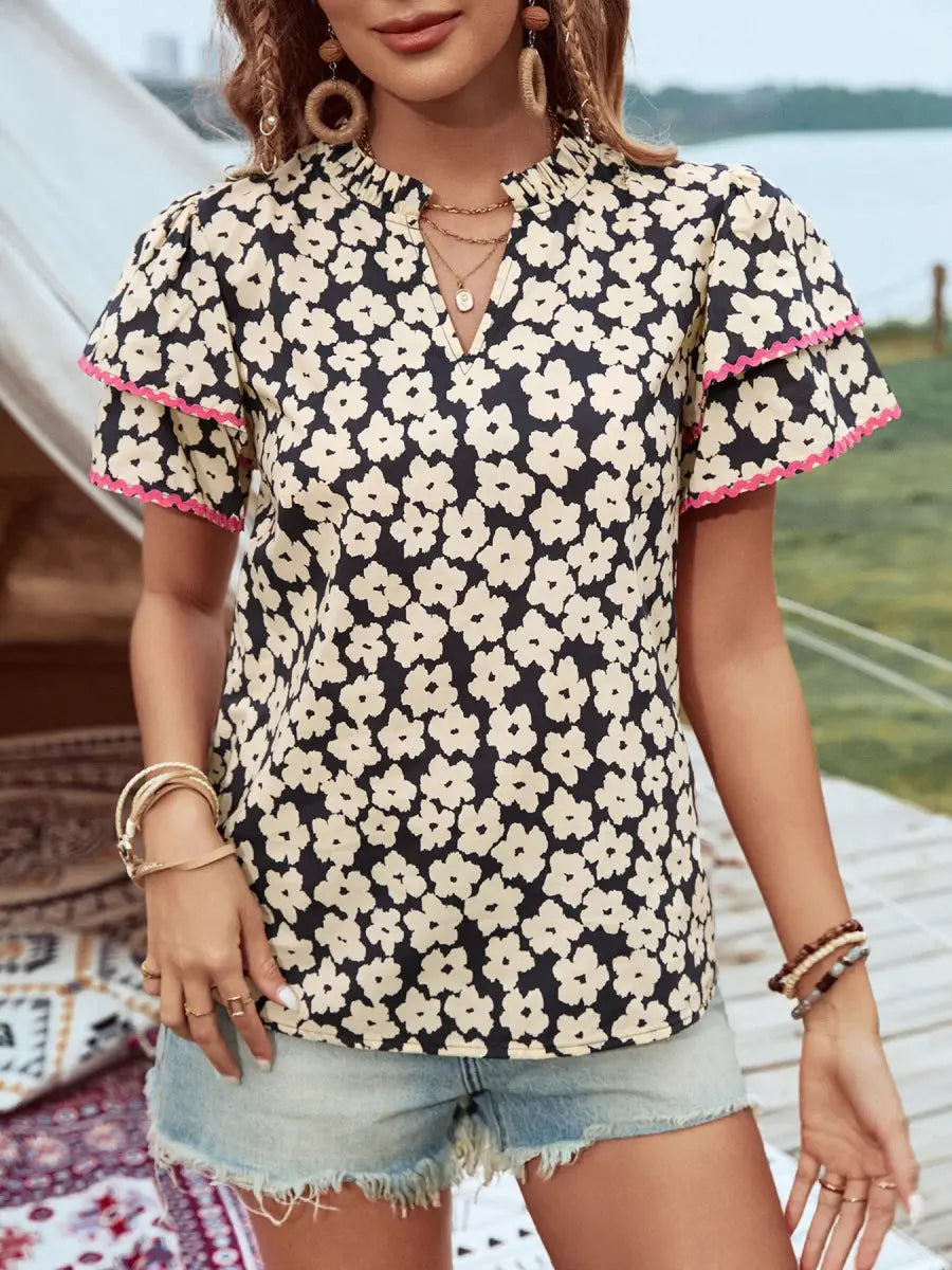 Women's Blouse - Floral Short Sleeve Contrast Trim - Casual
