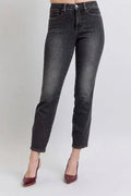 Trendsi Judy Blue Mid Rise Plus Size Jeans Women's Everyday Tummy Control Slim Fit