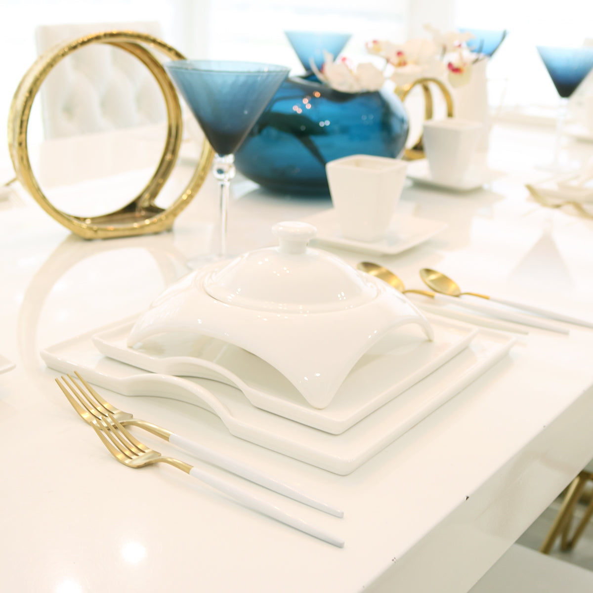 Square Porcelain Dinnerware Set — 20-Piece Service for 4 | Little White Dish