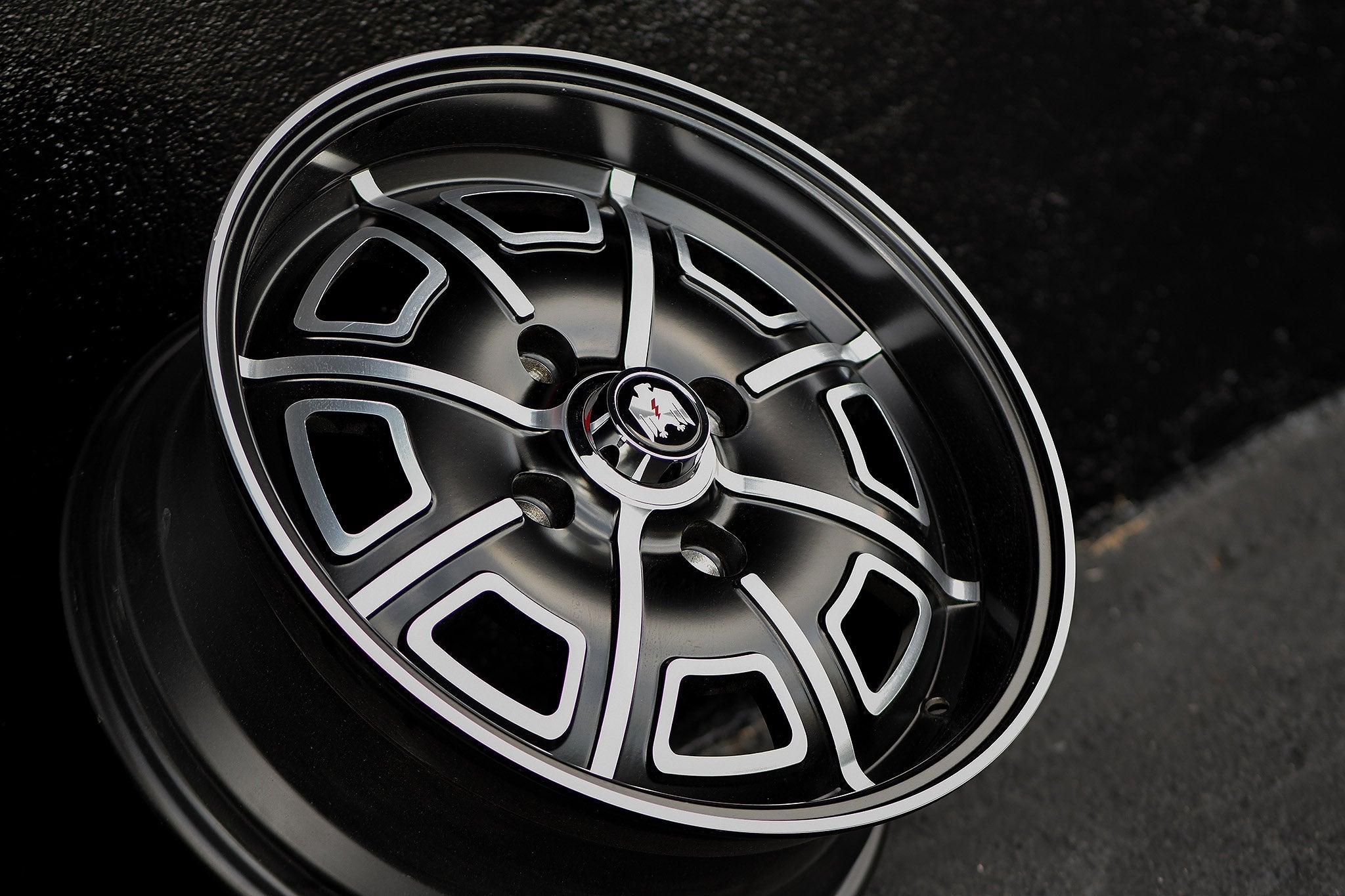 Pedrini | Satin Black Full Machined Face, Windows & Lip Edge