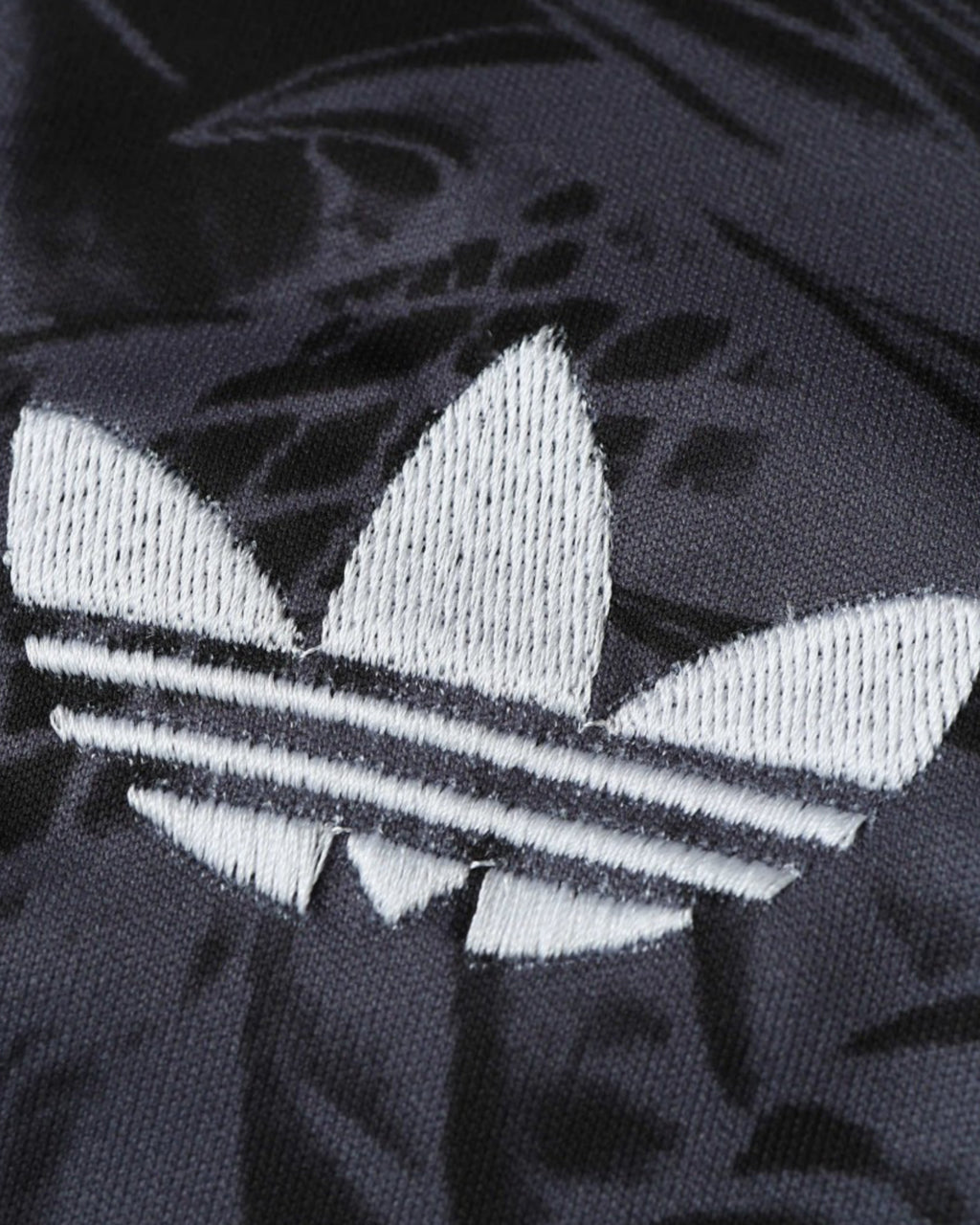 REAL MADRID x BLACK FURY PREMIUM KIT