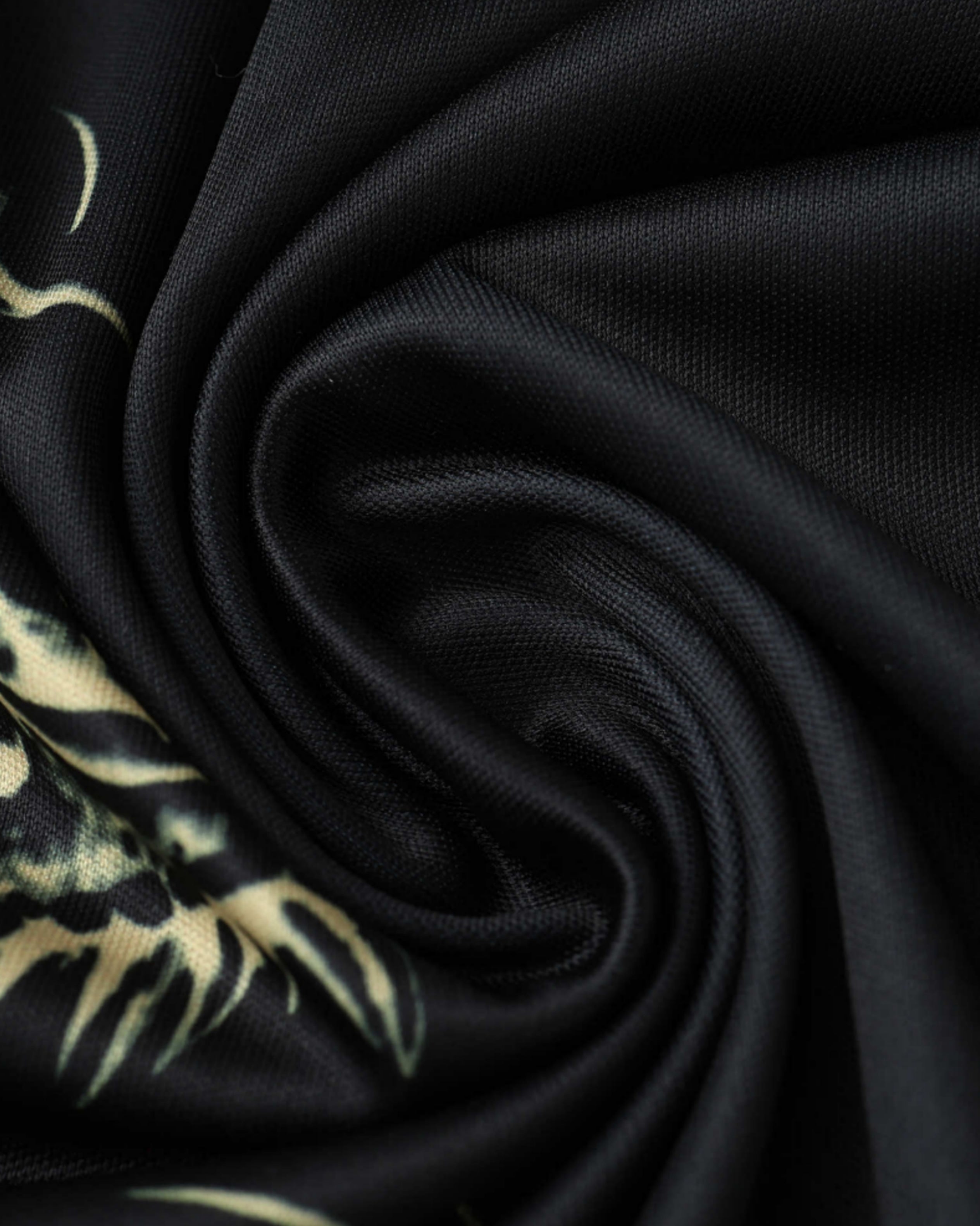 REAL MADRID x LIGHT FALKOR PREMIUM KIT